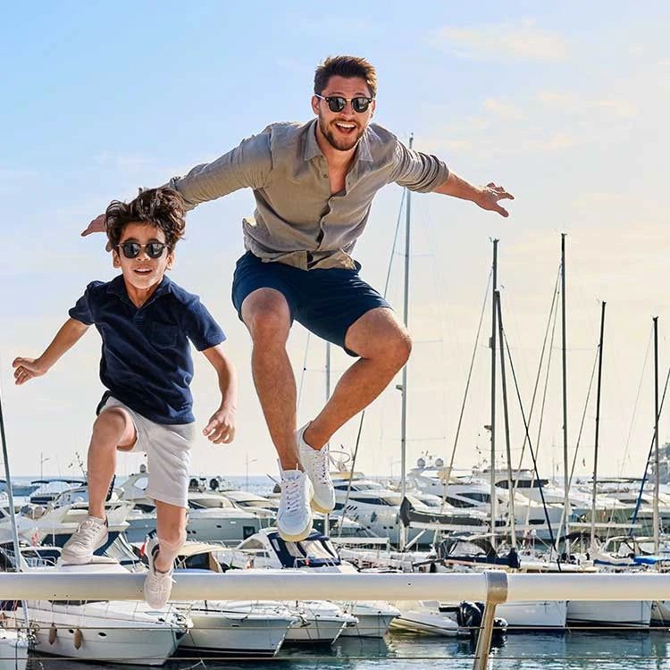 Sunsets * The Juniors
