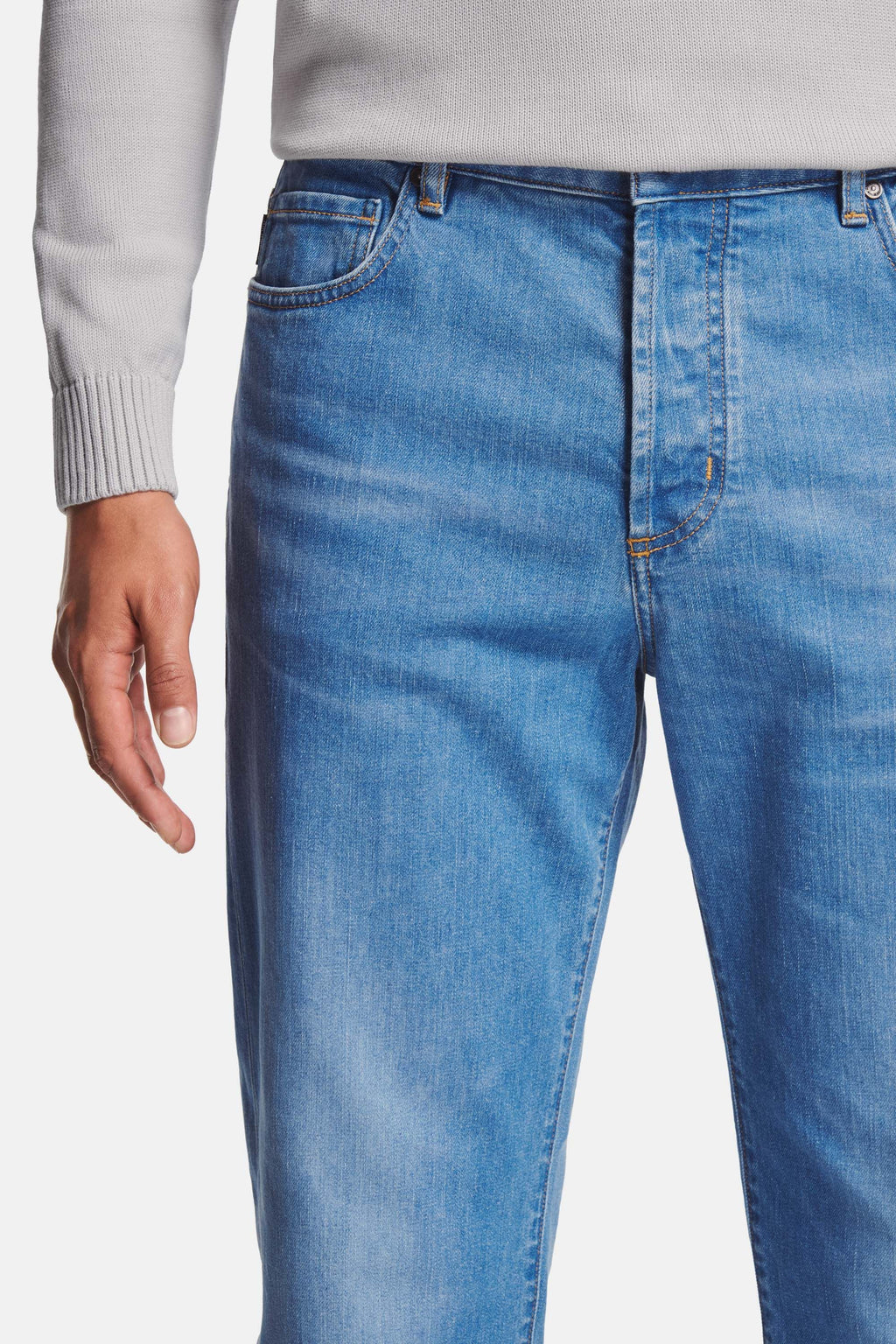 Carlos * The Straight Fit Jeans
