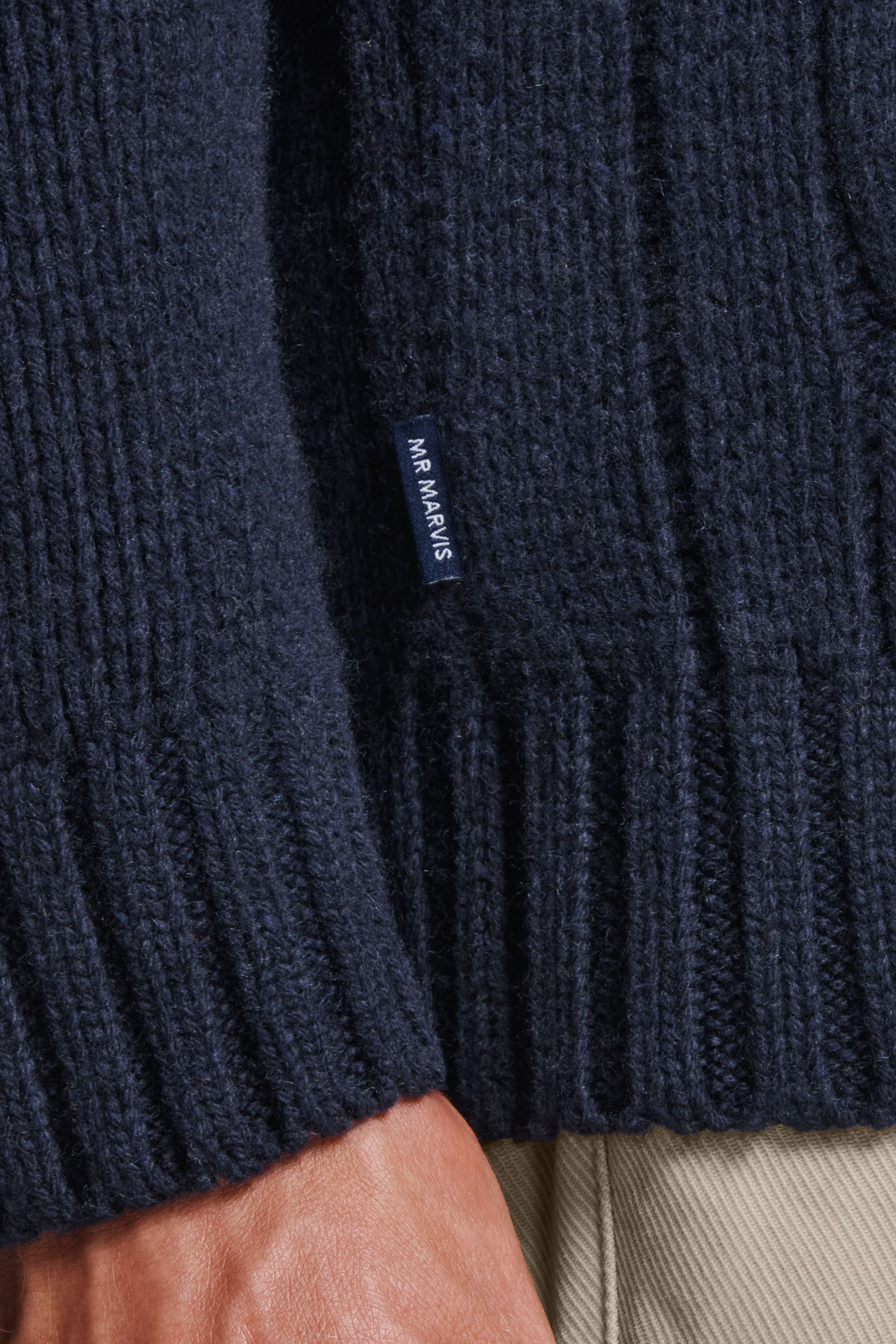 Deeps * Der Zopfstrickpullover