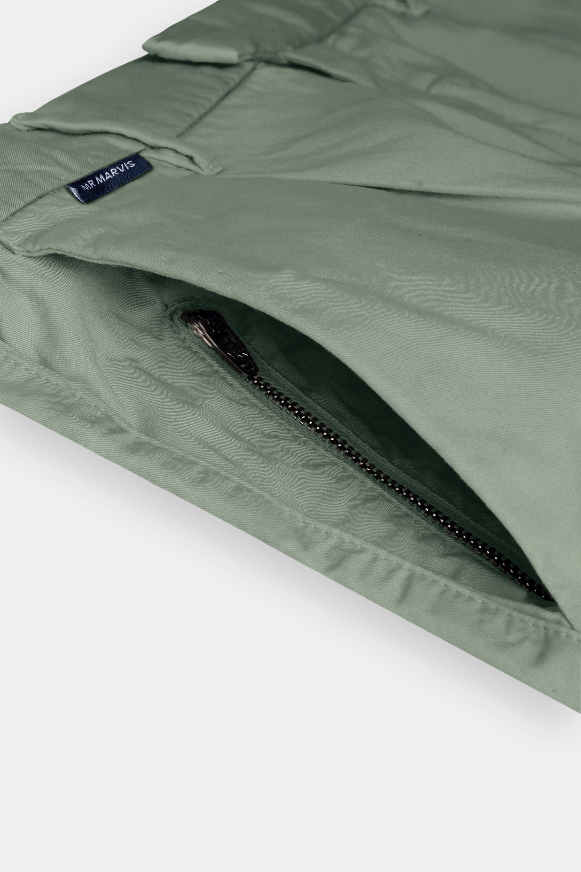 Defenders * The Classic Chinos