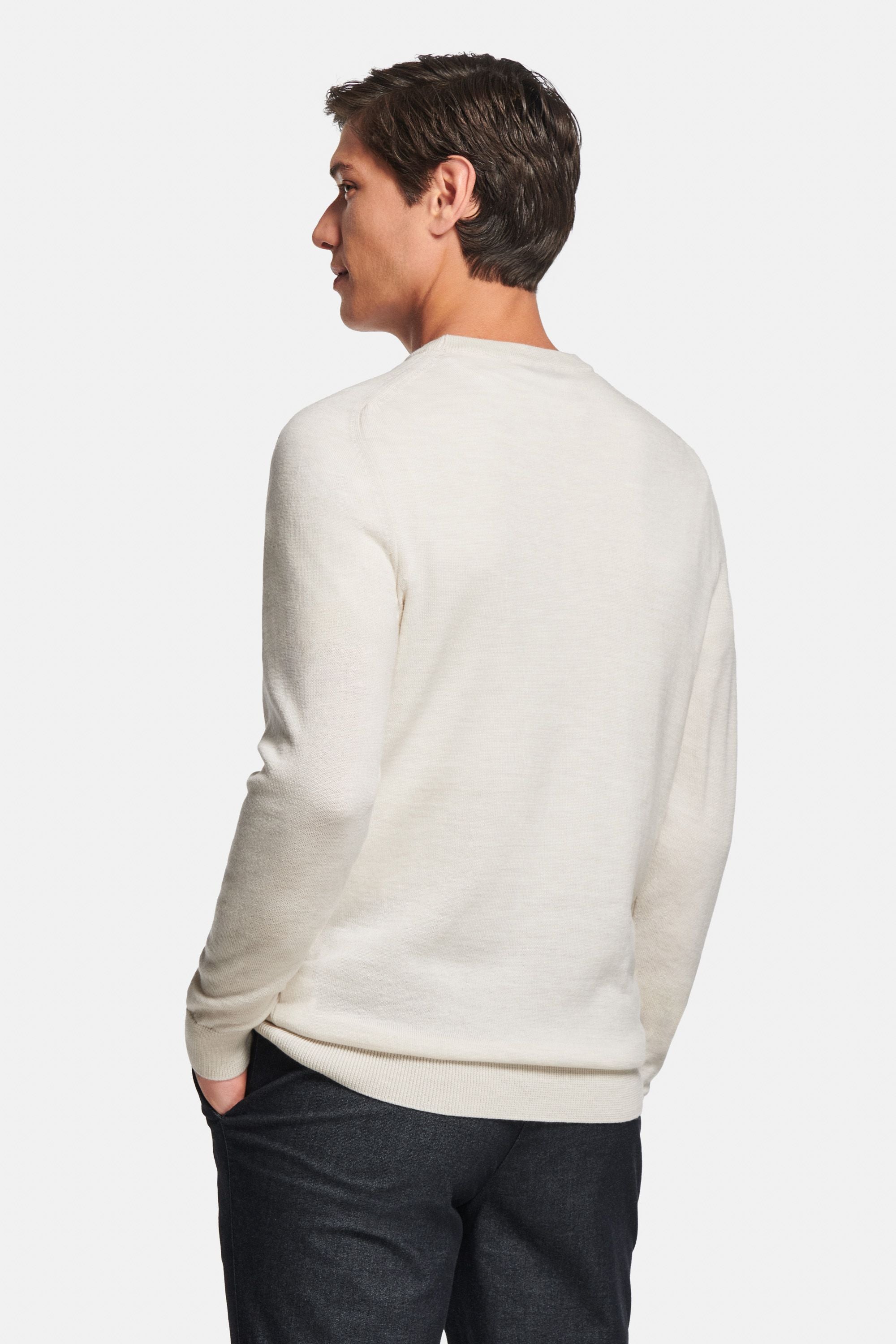 Coconuts * The Merino V-neck