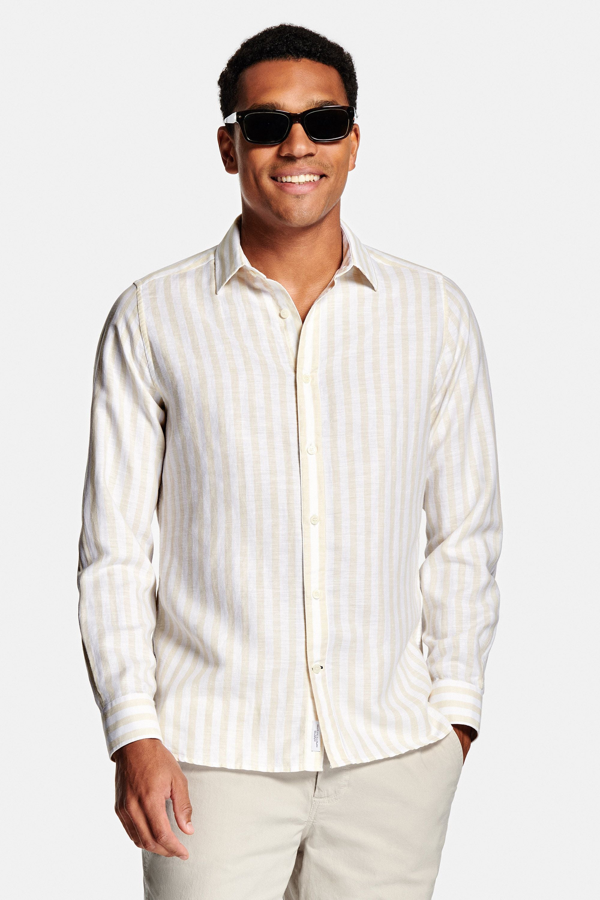 Schooners * The Linen Shirt